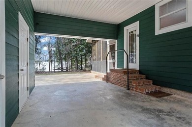 PRIVATE LAKEFRONT RETREAT WITH DEEP-WATER DOCK, GUEST APARTMENT - photo 47