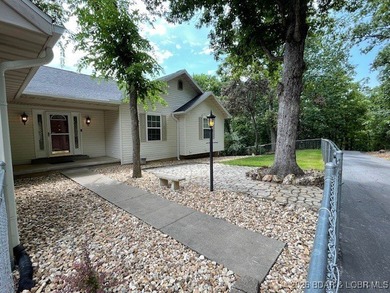 SANCTUARY PARADISE - Exceptional 4 bed/5 bath home on 4 acres is