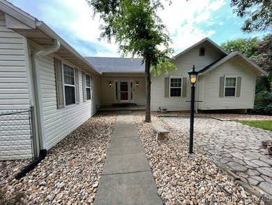 SANCTUARY PARADISE - Exceptional 4 bed/5 bath home on 4 acres is