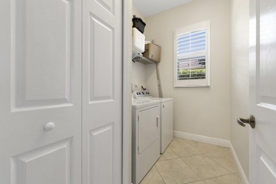 Welcome to this charming CORNER UNIT 2-bedroom, 2-bathroom villa - photo 18