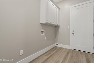 UNDER CONSTRUCTION - Affordable Luxury by McMurphy Homes in - photo 21