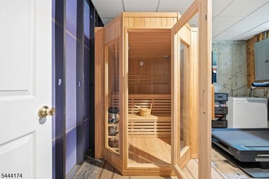 Escape To Your Own Mountain Retreat In This Beautifully Crafted - photo 35