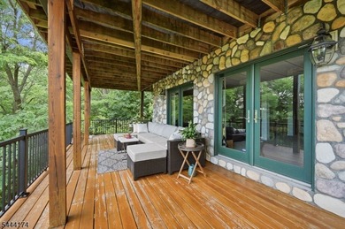Escape To Your Own Mountain Retreat In This Beautifully Crafted - photo 40