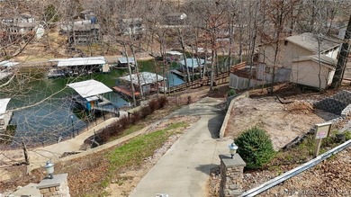 Rare opportunity to own a prime lakefront lot with 93 feet of - photo 2
