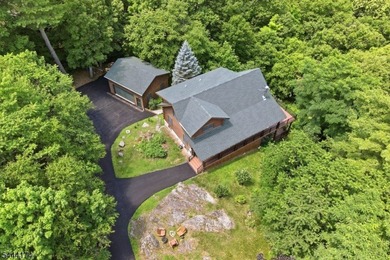 Escape To Your Own Mountain Retreat In This Beautifully Crafted - photo 46