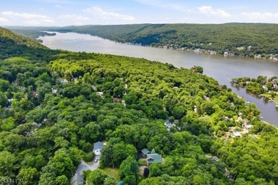 Escape To Your Own Mountain Retreat In This Beautifully Crafted - photo 47