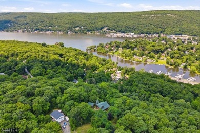 Escape To Your Own Mountain Retreat In This Beautifully Crafted - photo 48