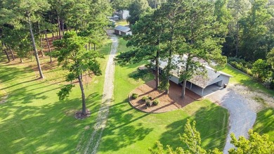 Pearl River Home For Sale in Carriere Mississippi
