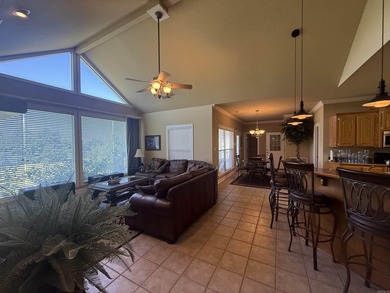 Welcome to this almost 3,000 square foot partially furnished - photo 11