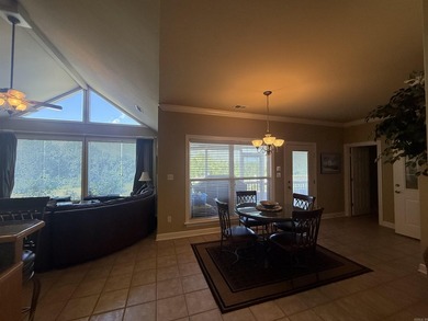 Welcome to this almost 3,000 square foot partially furnished - photo 12