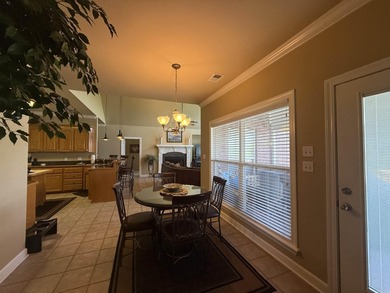 Welcome to this almost 3,000 square foot partially furnished - photo 14