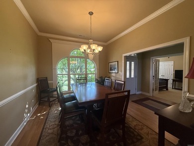 Welcome to this almost 3,000 square foot partially furnished - photo 17
