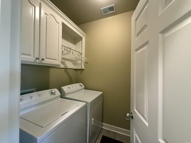 Welcome to this almost 3,000 square foot partially furnished - photo 18