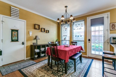 East facing home with 5 bedrooms with solid hardwood floors, Koi - photo 8