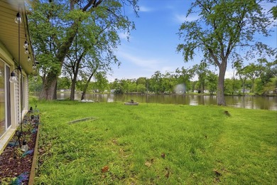 Completely reimagined in 2019, this riverfront retreat blends - photo 22