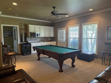 Welcome to this almost 3,000 square foot partially furnished - photo 26