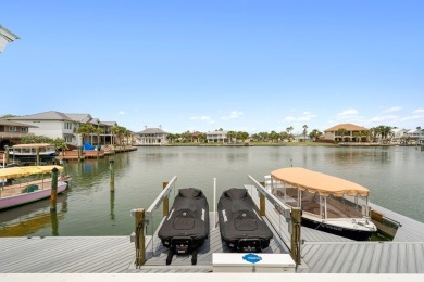 This Property offers a coastal ambiance, contemporary flair and - photo 36