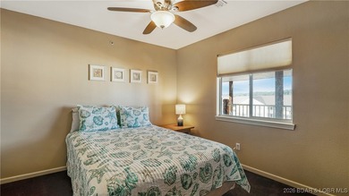 TOP-FLOOR PANORAMIC MAIN CHANNEL VIEWS set this exceptional - photo 10