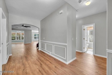 Welcome to this beautifully maintained 3 bedroom, 2 bath home - photo 7