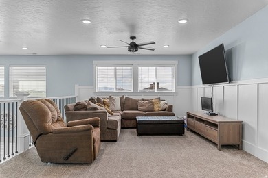 Don't miss this thoughtfully designed custom and fully finished - photo 25