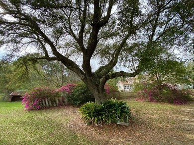 This beautiful home has it all! There is a sunroom with wet bar - photo 6