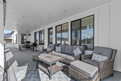 Don't miss this thoughtfully designed custom and fully finished - photo 40