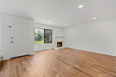 Nestled on the quiet Ridgecove Court S side in the highly - photo 2