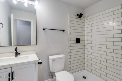 Welcome to your dream home! This beautiful smart home is - photo 14