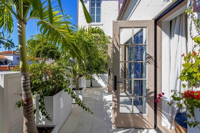 Tucked away in the heart of town, 238 Phipps Plaza offers the - photo 24