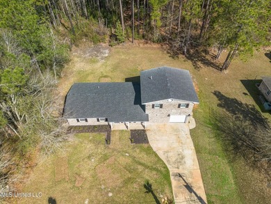 Welcome to your dream home! This beautiful smart home is - photo 25