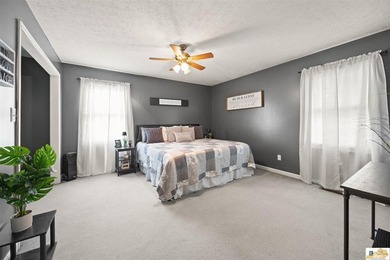 The square footage tells the story. With approximately 3,000 - photo 25