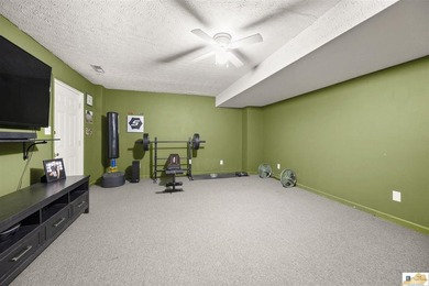 The square footage tells the story. With approximately 3,000 - photo 32