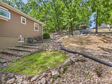 Finding a lakefront property with both great water access and - photo 45
