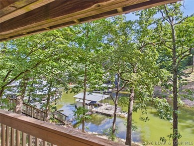 Finding a lakefront property with both great water access and - photo 46