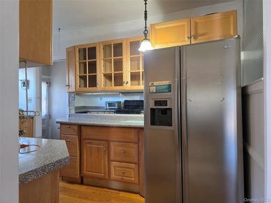 This Spacious 50x100 Lot, Building area 1,666 sf, (Living Area 1 - photo 7
