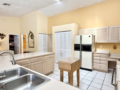 Original owner/builder of this superbly built home on 6.79 high - photo 16