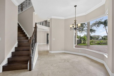 Located on a private cul-de-sac lakefront lot in the exclusive - photo 18