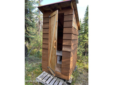 Cute Lindahl Cedar cabin on 4 acres of lakefront. Great fishing - photo 12