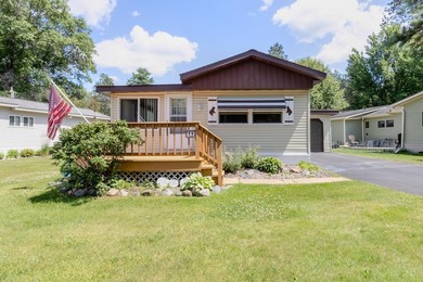 Enjoy the best of Northwoods living in this renovated 2-bedroom - photo 21