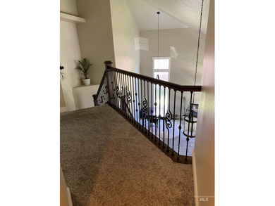This home has it all! 5 Bedrooms, spacious master has a standing - photo 23