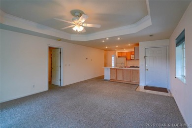 Well cared for Unit- that offers easy access to the unit w/it - photo 3