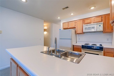 Well cared for Unit- that offers easy access to the unit w/it - photo 7
