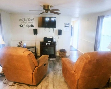 This unique 2 bedroom , 1 bath home is the perfect home for all - photo 8