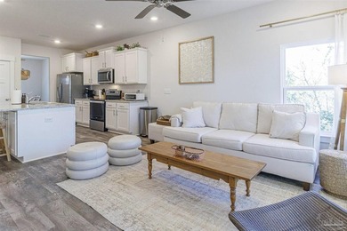 Welcome to Serenity! This Alabaster floorplan is an upscale 4 - photo 8