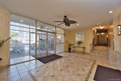 Welcome to the City by the Sea! Step into this beautifully - photo 5