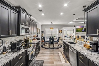 Welcome to easy, low-maintenance living at 2047 Berry Hill - photo 17