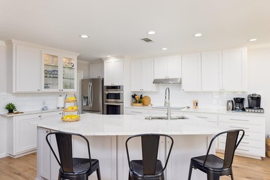 Welcome to 509 Hi Circle N, Unit B, where modern luxury meets - photo 19