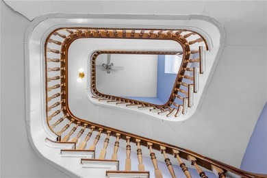 The George M. Hazard House is a substantial three-story - photo 19
