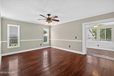 Welcome to this beautifully maintained 3-bedroom, 2.5-bath home - photo 22