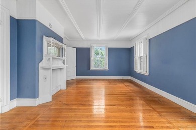 The George M. Hazard House is a substantial three-story - photo 25